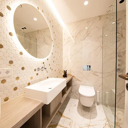 Arielle Sebastian Зеллин